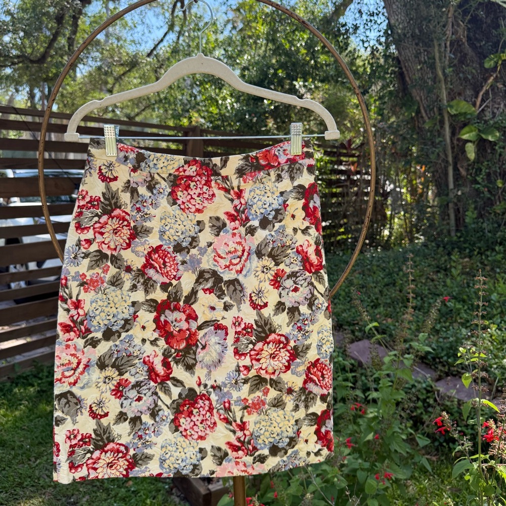 Rouje Gomes Floral Pencil Skirt NWT – Size 42 (Fits US 6–8)